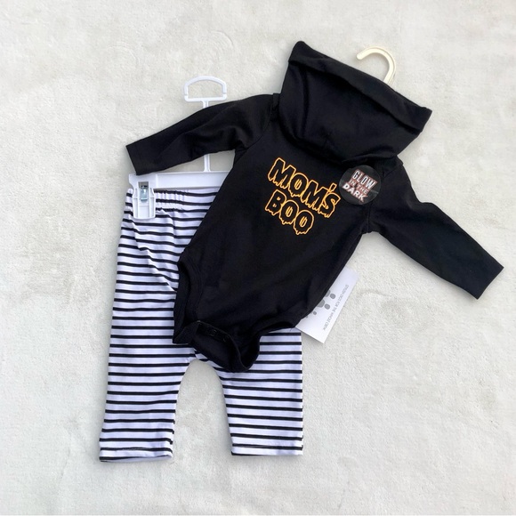 10Threads Halloween Outfit Mom’s Boo Glows in Dark Costume - Picture 3 of 7